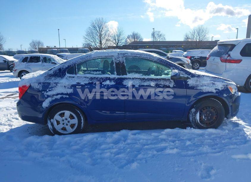 Photo 12 of 2014 Chevrolet Sonic LS AUTO (VIN 1G1JA5SH8E4222750)