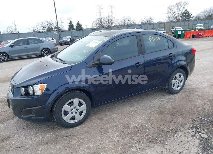 Photo 2 of 2015 Chevrolet Sonic LS AUTO (VIN 1G1JA5SH8F4125906)