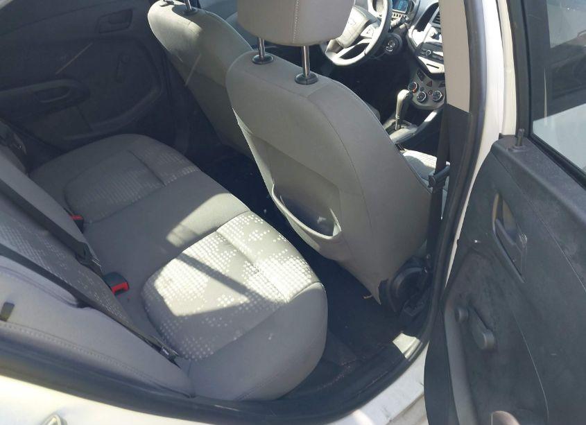 Photo 8 of 2016 Chevrolet Sonic LS AUTO (VIN 1G1JA5SH8G4109271)