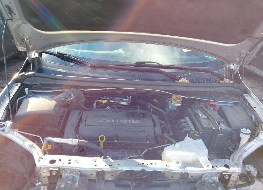 Photo 10 of 2014 Chevrolet Sonic LS AUTO (VIN 1G1JA5SH9E4168035)