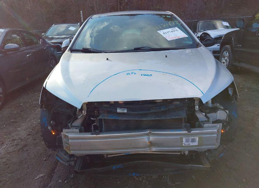 Photo 6 of 2014 Chevrolet Sonic LS AUTO (VIN 1G1JA5SH9E4168035)