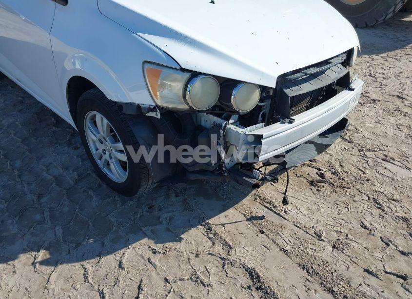 Photo 12 of 2016 Chevrolet Sonic LS AUTO (VIN 1G1JA5SH9G4153814)