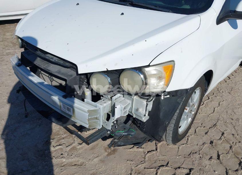 Photo 13 of 2016 Chevrolet Sonic LS AUTO (VIN 1G1JA5SH9G4153814)