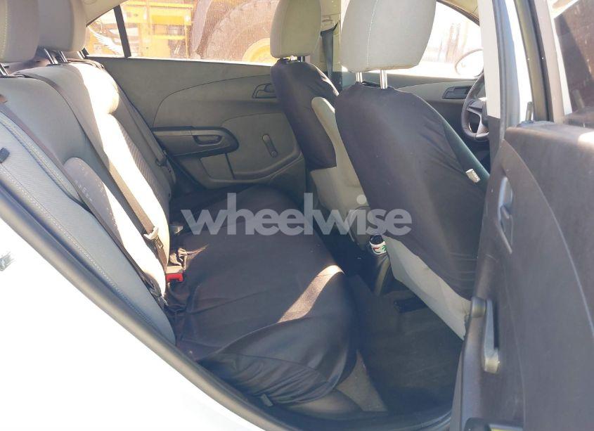 Photo 8 of 2016 Chevrolet Sonic LS AUTO (VIN 1G1JA5SH9G4153814)