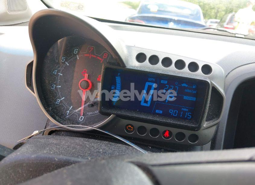 Photo 7 of 2012 Chevrolet Sonic 2LS (VIN 1G1JA5SHXC4108407)