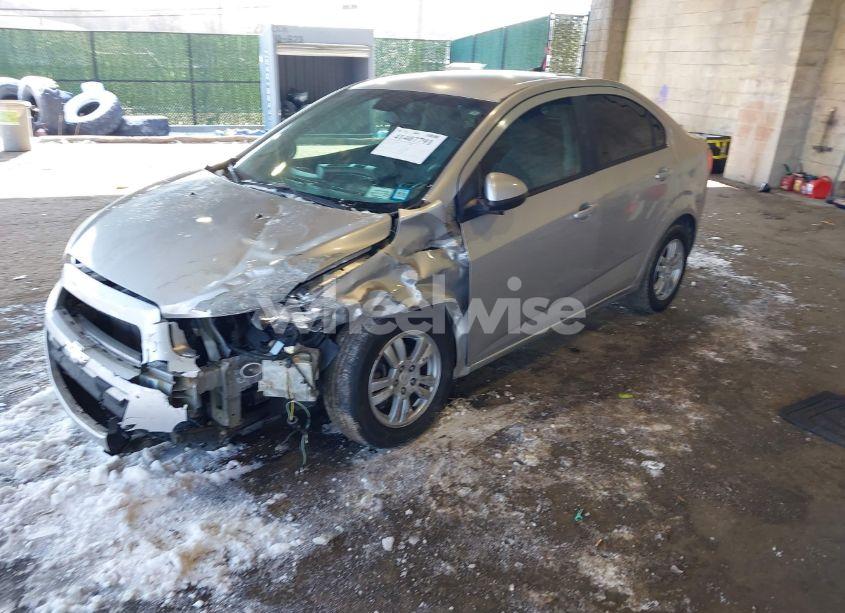 Photo 2 of 2012 Chevrolet Sonic 2LS (VIN 1G1JA5SHXC4109430)
