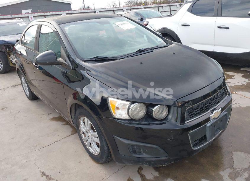 2012 Chevrolet Sonic 2LS (VIN 1G1JA5SHXC4115275) main photo