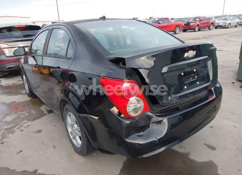 Photo 3 of 2012 Chevrolet Sonic 2LS (VIN 1G1JA5SHXC4115275)