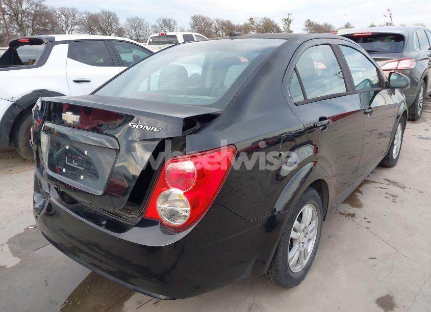 Photo 4 of 2012 Chevrolet Sonic 2LS (VIN 1G1JA5SHXC4115275)