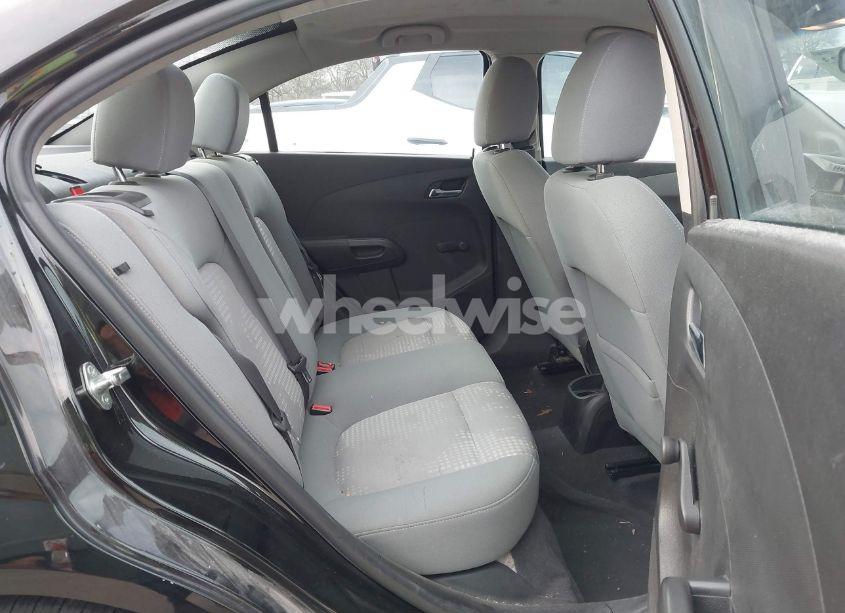 Photo 8 of 2012 Chevrolet Sonic 2LS (VIN 1G1JA5SHXC4115275)