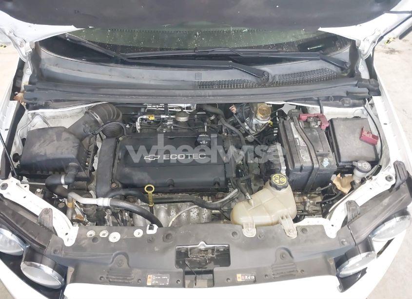 Photo 10 of 2015 Chevrolet Sonic LS AUTO (VIN 1G1JA6SG4F4185789)