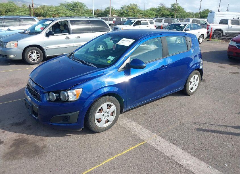 Photo 2 of 2014 Chevrolet Sonic LS AUTO (VIN 1G1JA6SG9E4216825)