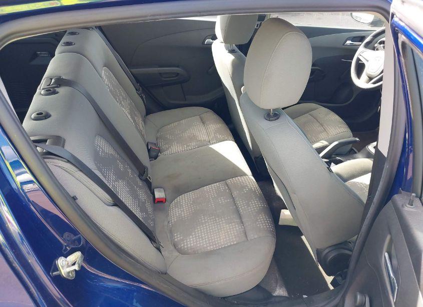 Photo 8 of 2014 Chevrolet Sonic LS AUTO (VIN 1G1JA6SG9E4216825)