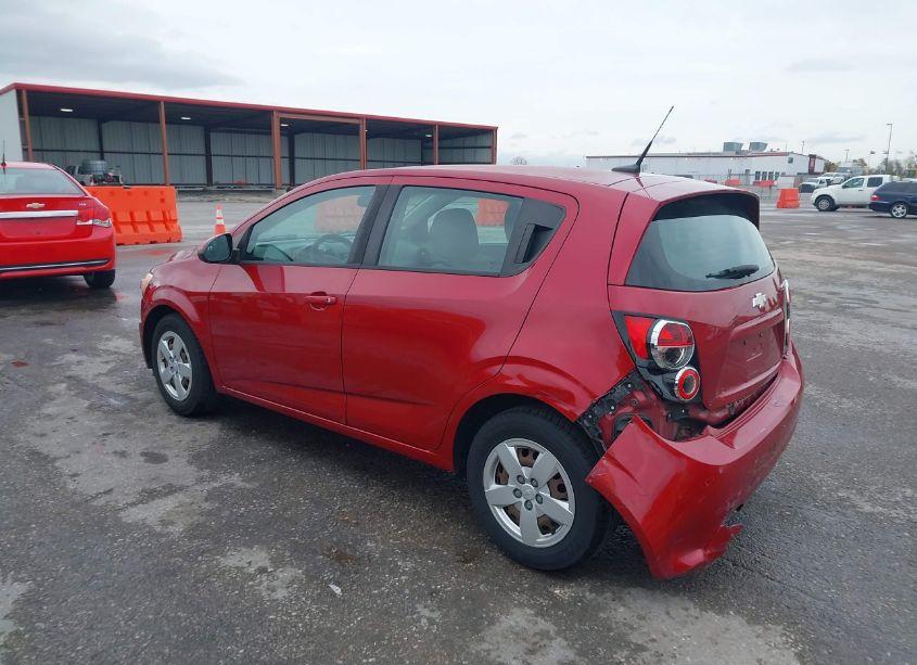Photo 3 of 2013 Chevrolet Sonic LS AUTO (VIN 1G1JA6SH0D4136479)