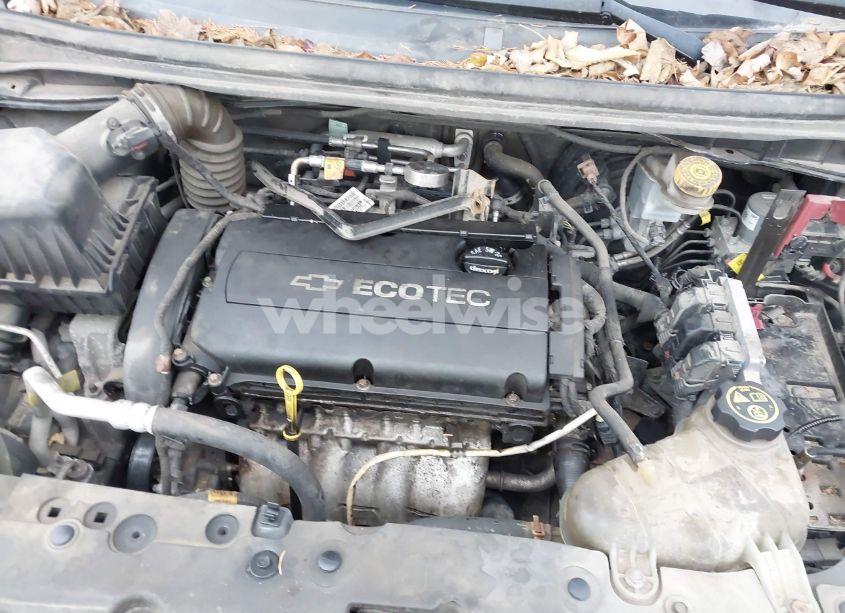 Photo 10 of 2013 Chevrolet Sonic LS AUTO (VIN 1G1JA6SH0D4171460)