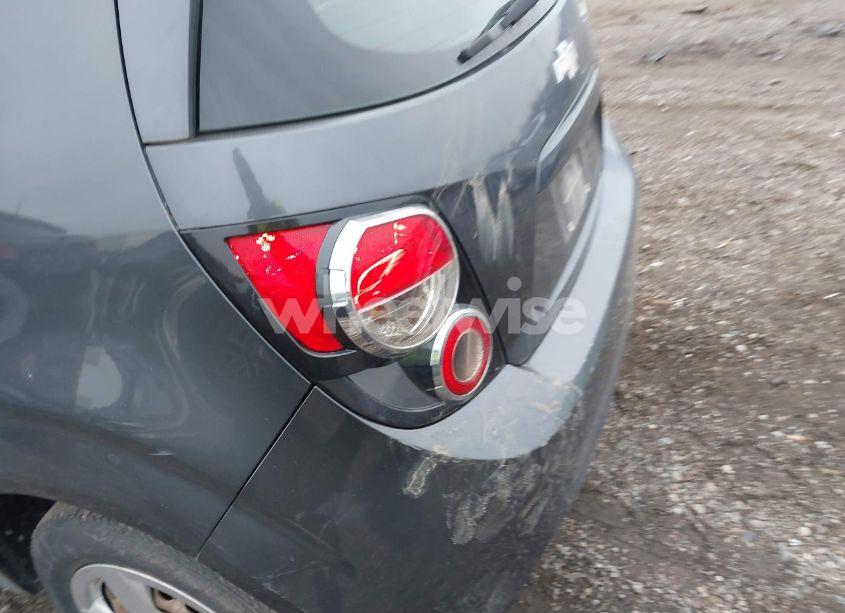 Photo 6 of 2013 Chevrolet Sonic LS AUTO (VIN 1G1JA6SH0D4171460)