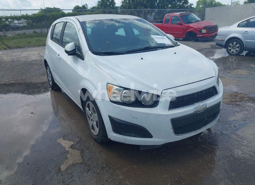 2013 Chevrolet Sonic LS AUTO (VIN 1G1JA6SH1D4163884) main photo