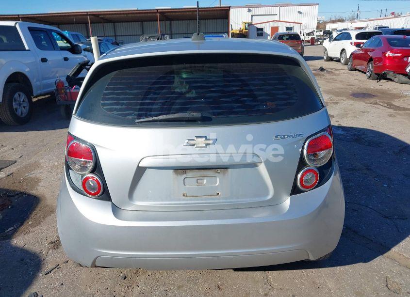 Photo 15 of 2015 Chevrolet Sonic LS AUTO (VIN 1G1JA6SH1F4156792)