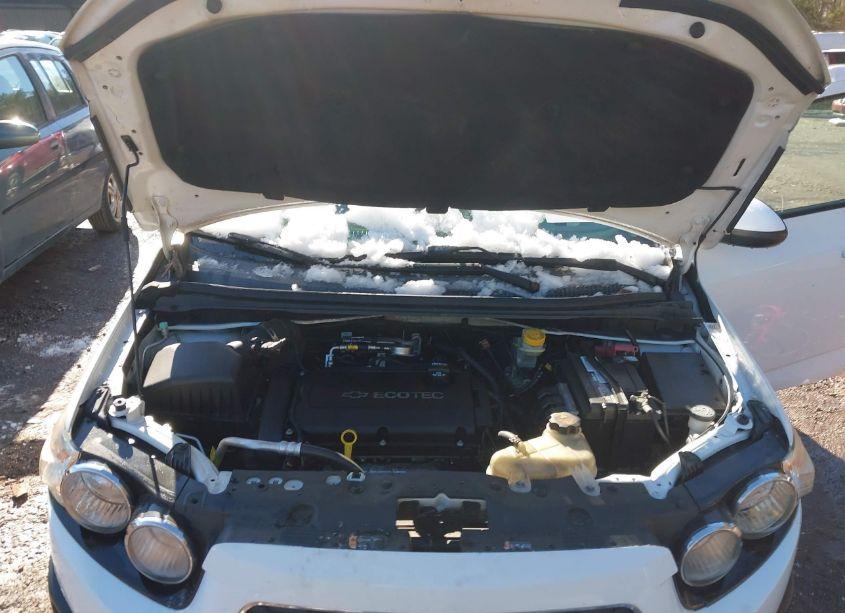 Photo 10 of 2015 Chevrolet Sonic LS AUTO (VIN 1G1JA6SH1F4188254)