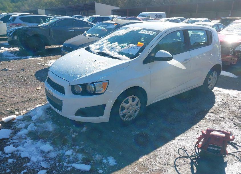 Photo 2 of 2015 Chevrolet Sonic LS AUTO (VIN 1G1JA6SH1F4188254)