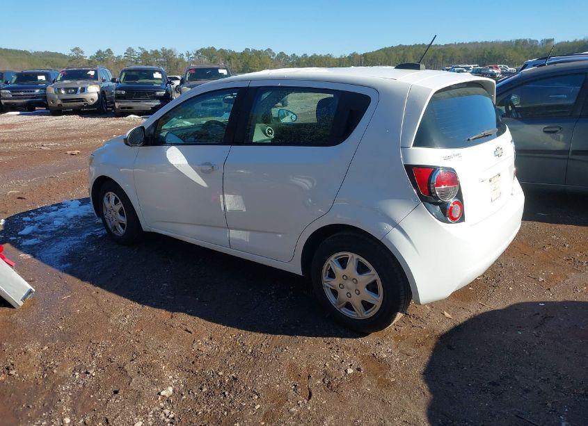 Photo 3 of 2015 Chevrolet Sonic LS AUTO (VIN 1G1JA6SH1F4188254)