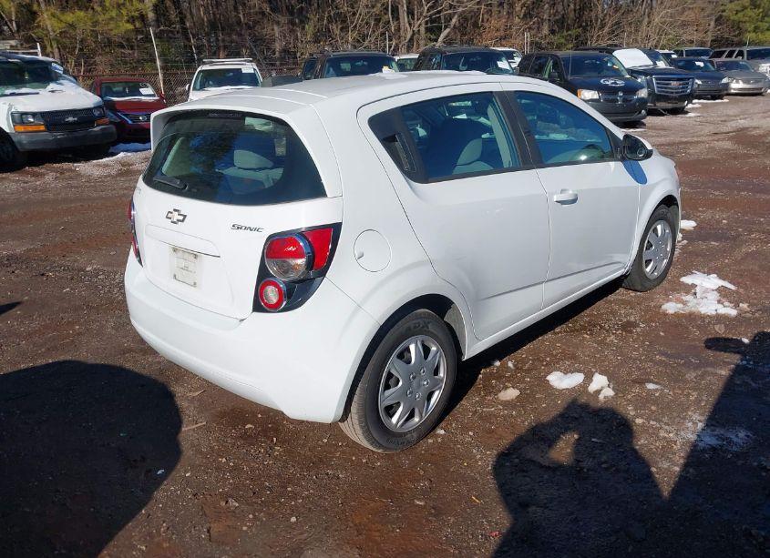 Photo 4 of 2015 Chevrolet Sonic LS AUTO (VIN 1G1JA6SH1F4188254)