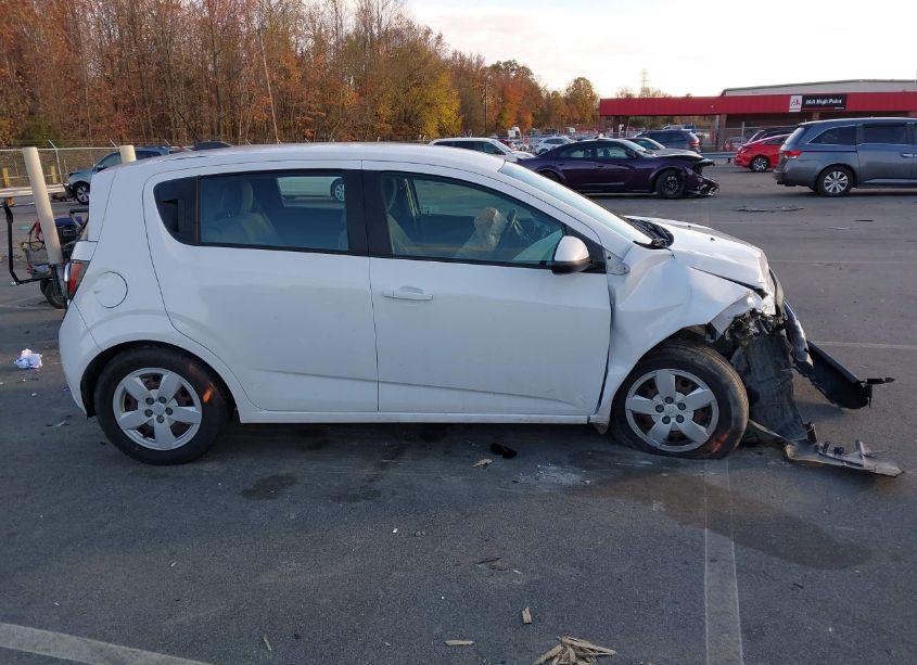 Photo 13 of 2016 Chevrolet Sonic LS AUTO (VIN 1G1JA6SH1G4151867)