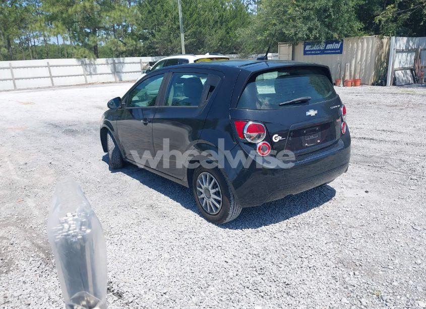 Photo 3 of 2013 Chevrolet Sonic LS AUTO (VIN 1G1JA6SH2D4109297)