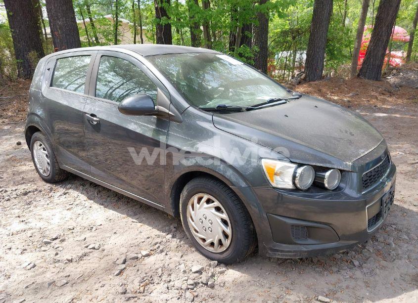 2016 Chevrolet Sonic LS AUTO (VIN 1G1JA6SH2G4167608) main photo