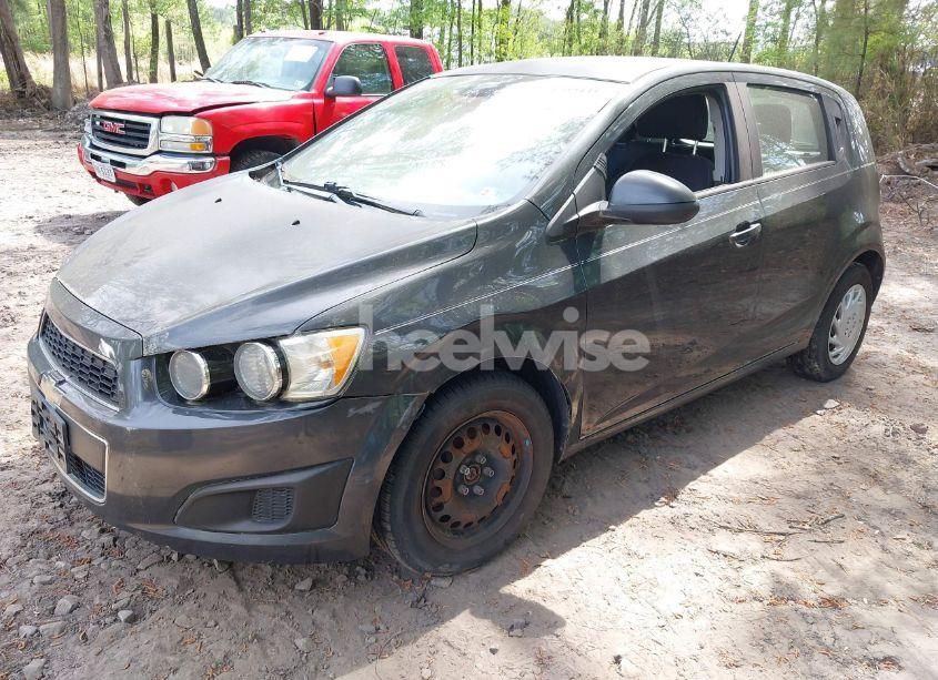 Photo 2 of 2016 Chevrolet Sonic LS AUTO (VIN 1G1JA6SH2G4167608)