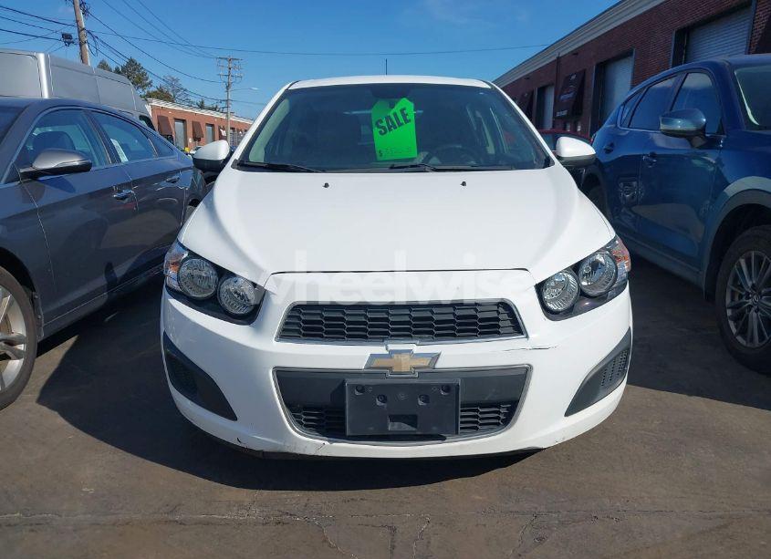 Photo 13 of 2012 Chevrolet Sonic 2LS (VIN 1G1JA6SH3C4140072)