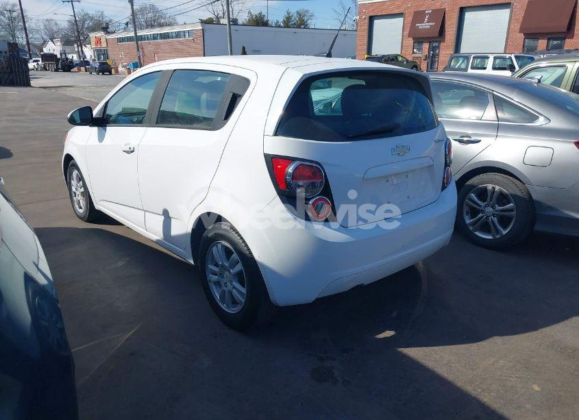 Photo 4 of 2012 Chevrolet Sonic 2LS (VIN 1G1JA6SH3C4140072)