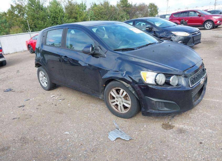 2015 Chevrolet Sonic LS AUTO (VIN 1G1JA6SH3F4166563) main photo