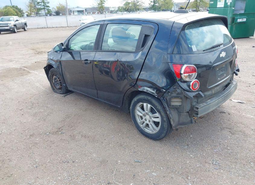 Photo 3 of 2015 Chevrolet Sonic LS AUTO (VIN 1G1JA6SH3F4166563)