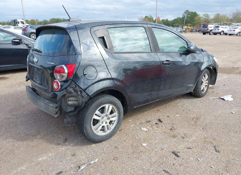 Photo 4 of 2015 Chevrolet Sonic LS AUTO (VIN 1G1JA6SH3F4166563)