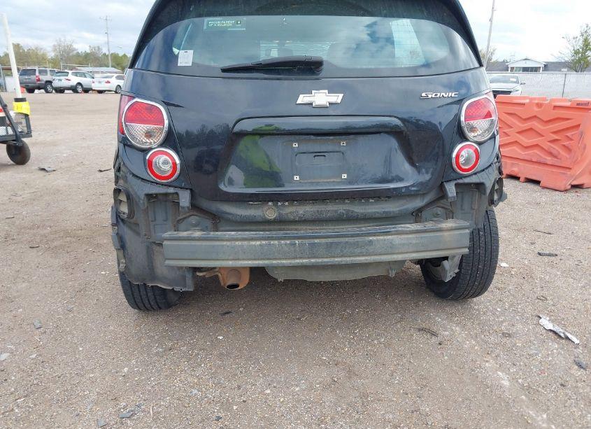 Photo 6 of 2015 Chevrolet Sonic LS AUTO (VIN 1G1JA6SH3F4166563)