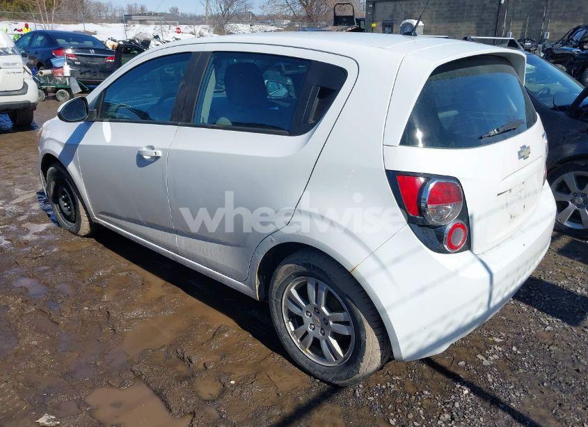 Photo 3 of 2012 Chevrolet Sonic 2LS (VIN 1G1JA6SH4C4145362)