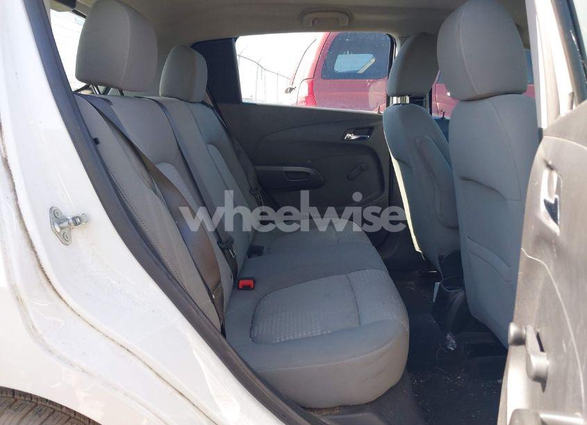 Photo 8 of 2012 Chevrolet Sonic 2LS (VIN 1G1JA6SH4C4145362)