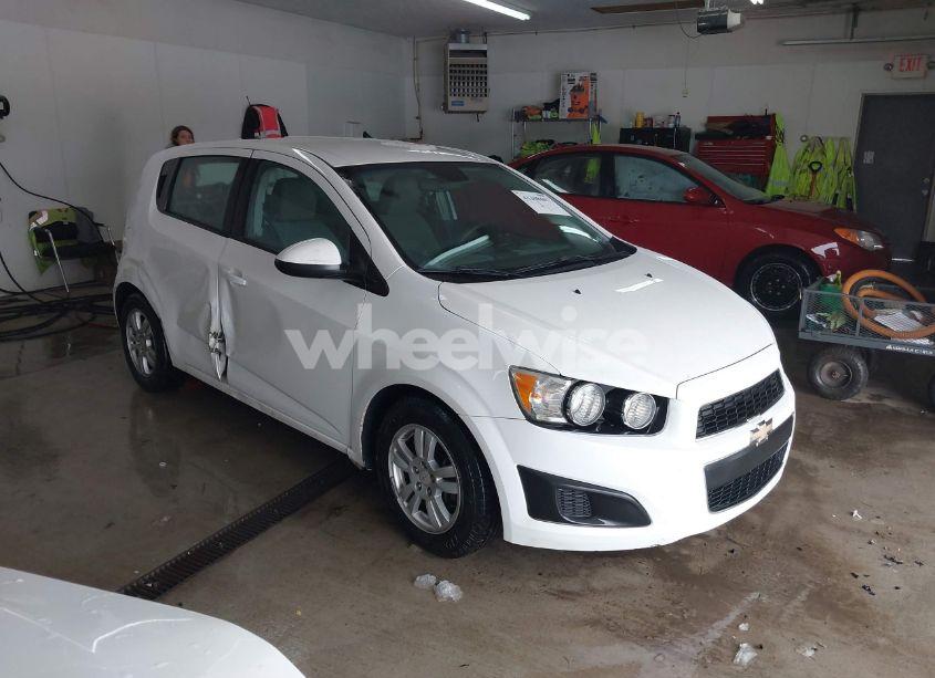 2012 Chevrolet Sonic 2LS (VIN 1G1JA6SH5C4129459) main photo