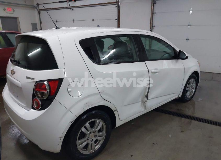 Photo 18 of 2012 Chevrolet Sonic 2LS (VIN 1G1JA6SH5C4129459)