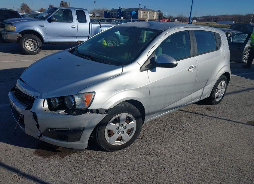 Photo 2 of 2014 Chevrolet Sonic LS AUTO (VIN 1G1JA6SH5E4242315)