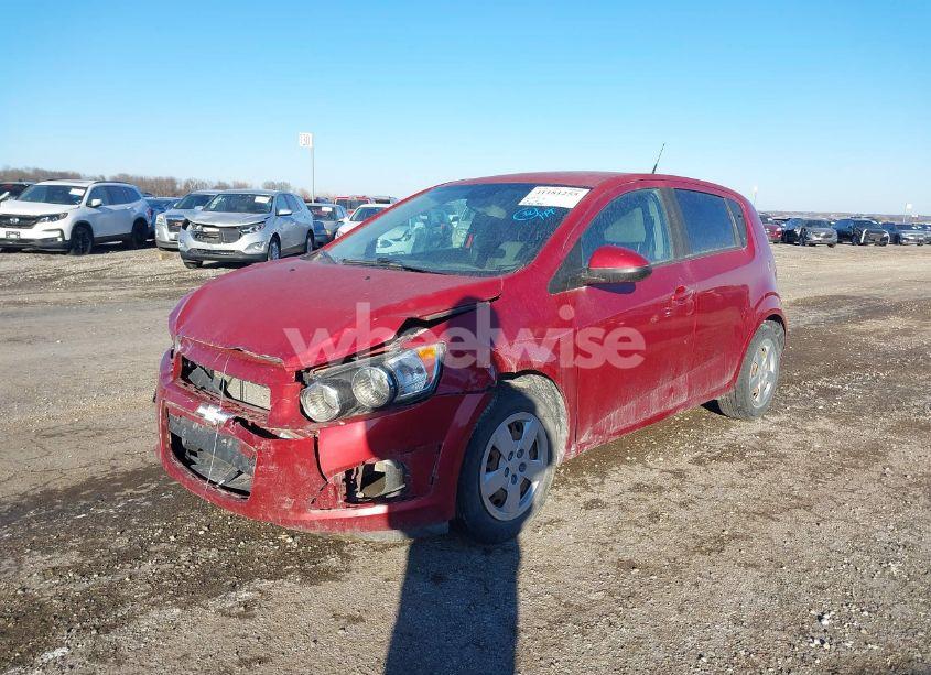 Photo 2 of 2013 Chevrolet Sonic LS AUTO (VIN 1G1JA6SH6D4132923)