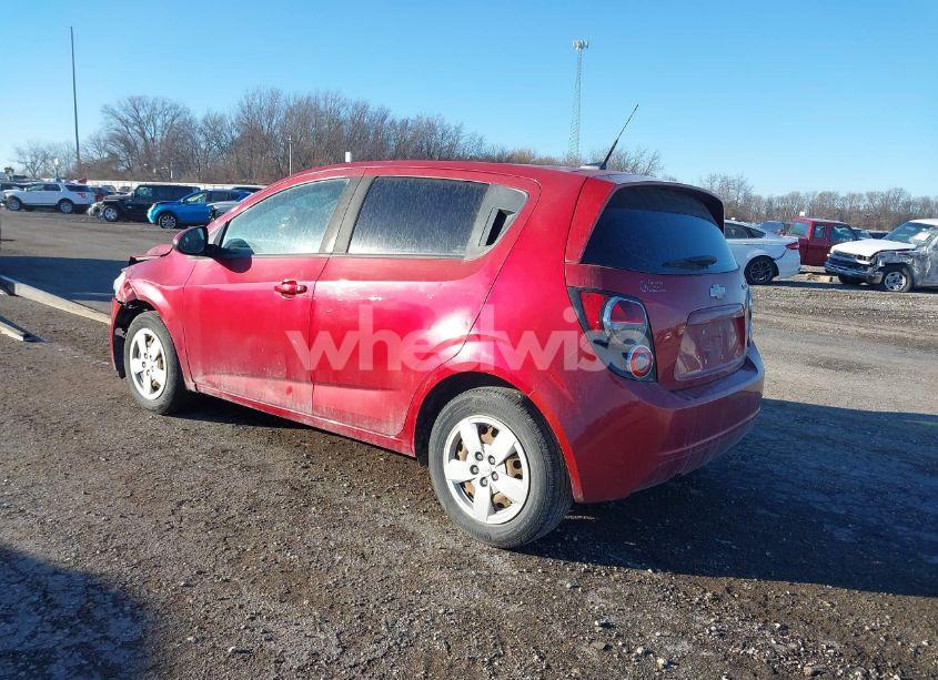 Photo 3 of 2013 Chevrolet Sonic LS AUTO (VIN 1G1JA6SH6D4132923)