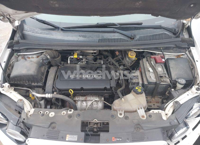 Photo 10 of 2012 Chevrolet Sonic 2LS (VIN 1G1JA6SH7C4142262)