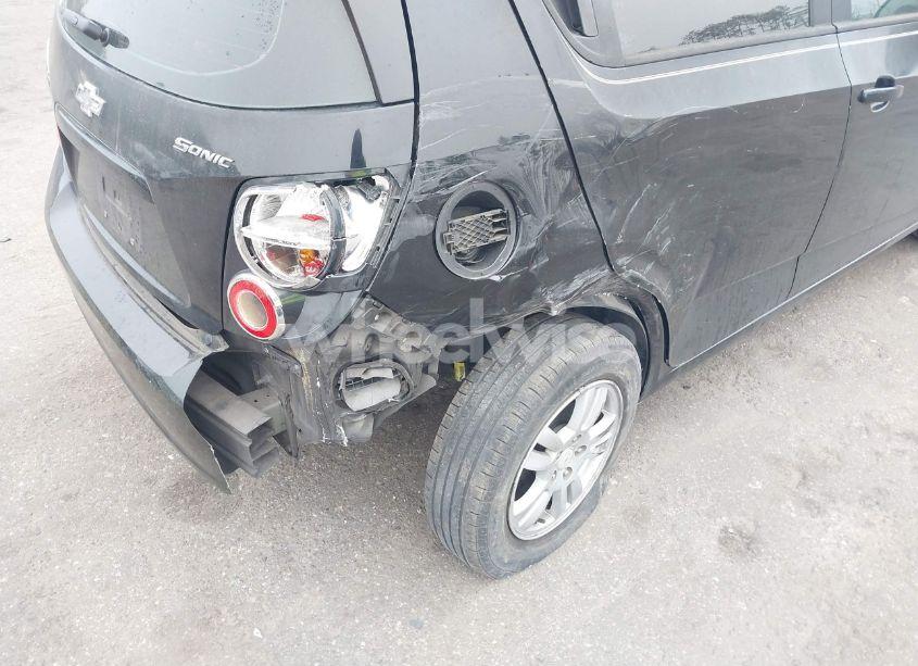 Photo 6 of 2012 Chevrolet Sonic 2LS (VIN 1G1JA6SH7C4174077)