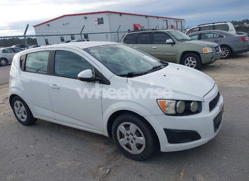 Photo 15 of 2013 Chevrolet Sonic LS AUTO (VIN 1G1JA6SH7D4188966)
