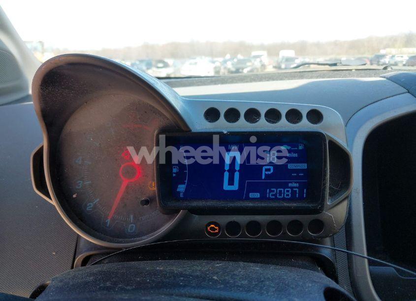 Photo 7 of 2015 Chevrolet Sonic LS AUTO (VIN 1G1JA6SH7F4189585)