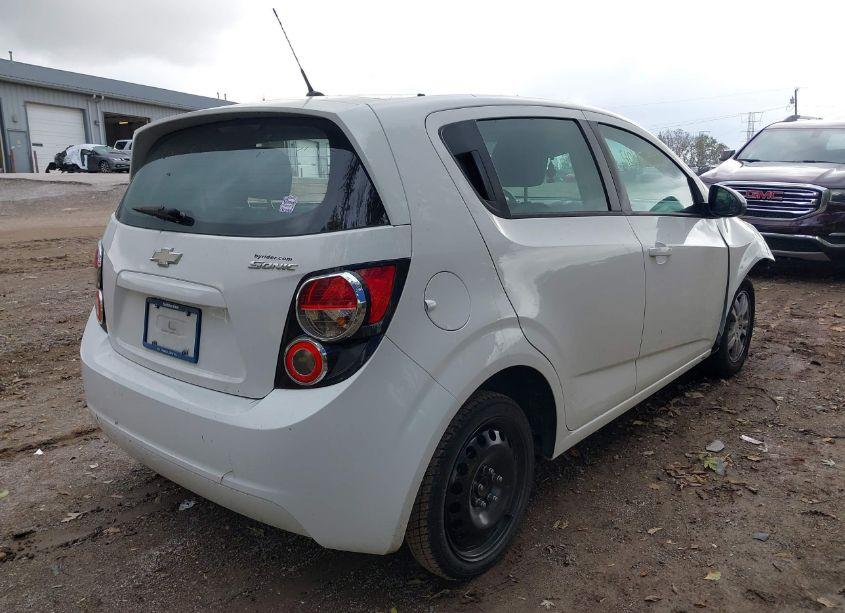 Photo 4 of 2012 Chevrolet Sonic 2LS (VIN 1G1JA6SH8C4147065)