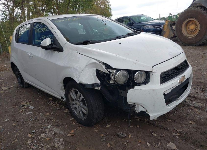 Photo 6 of 2012 Chevrolet Sonic 2LS (VIN 1G1JA6SH8C4147065)