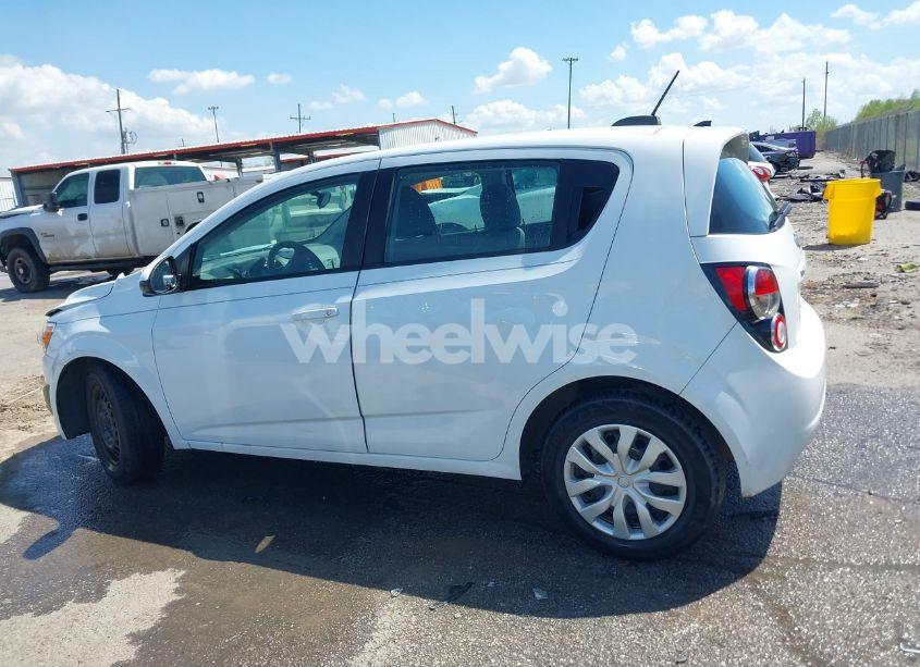 Photo 14 of 2016 Chevrolet Sonic LS AUTO (VIN 1G1JA6SH8G4109258)